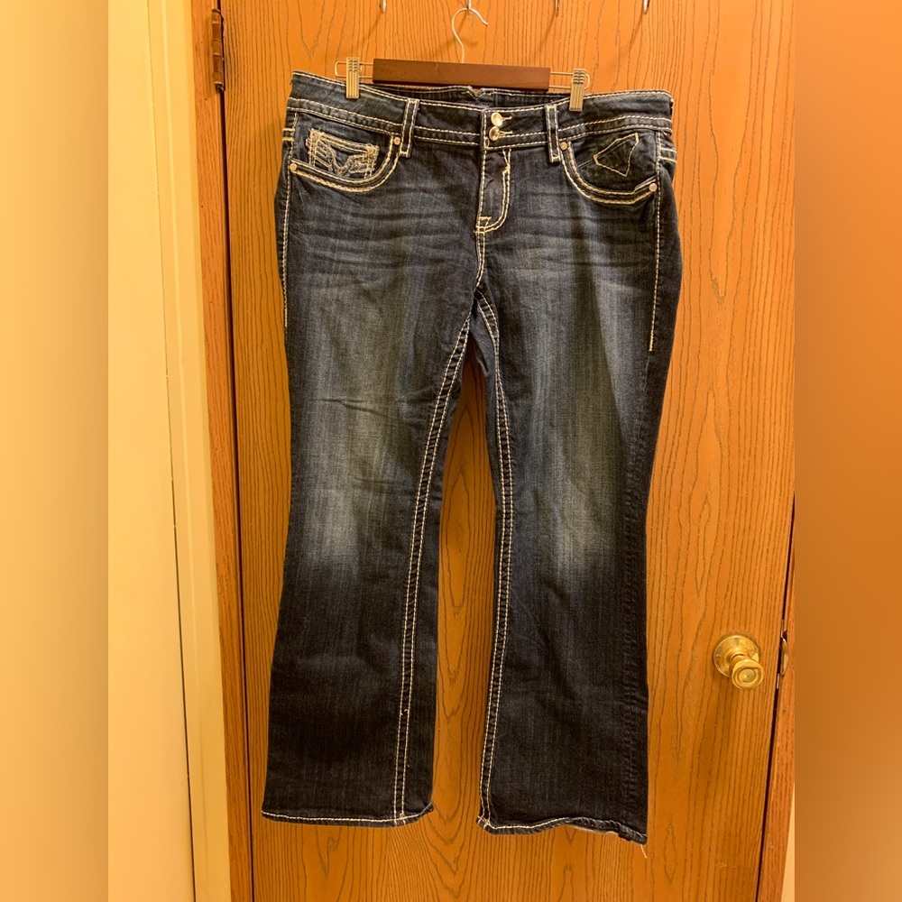 Maurice jeans size 22 Reg good condition